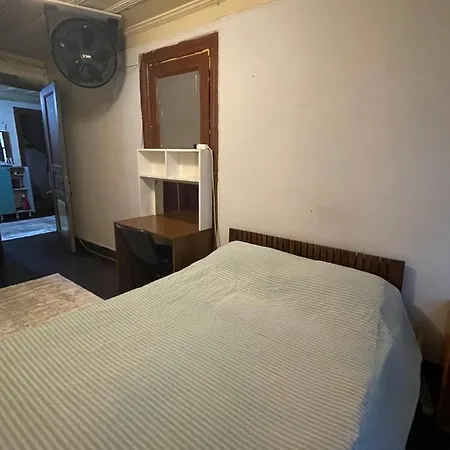 Private In Beyoglu,istanbul #5 Δωμάτια σε οικογενειακή κατοικία Κωνσταντινούπολη